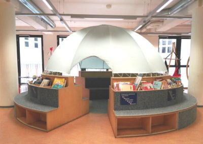 Biblioteca de Bremen - Zona de lectura cubierta