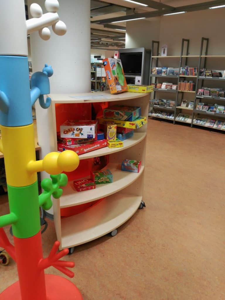Juegos de mesa en la biblioteca